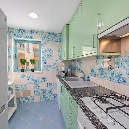 Gorgeous Oceanview Apartment, Marina Apartment Albufeira